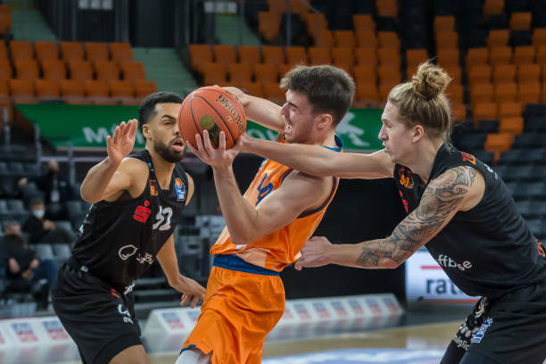 在年轻球员 在年轻球员