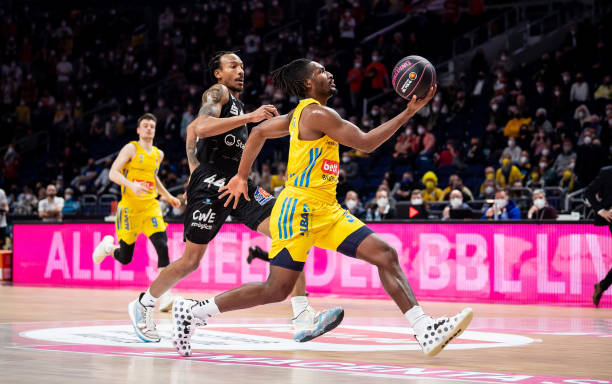 哈兰德在本 哈兰德在本