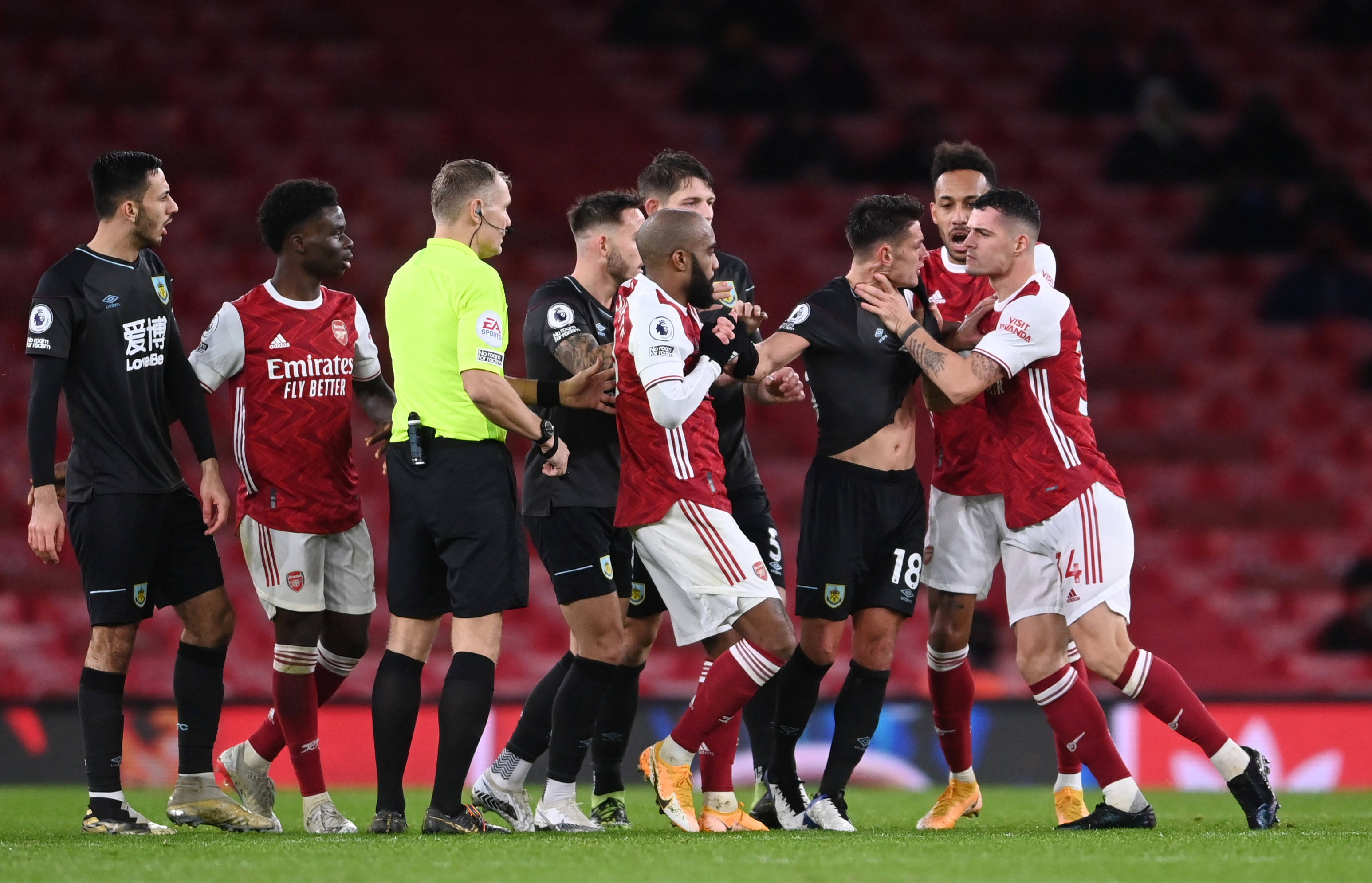 拉球队的雄 拉球队的雄